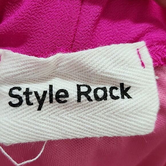 Style Rack Mini Dress Medium Fucsia Color On or Off Shoulder - Picture 10 of 11